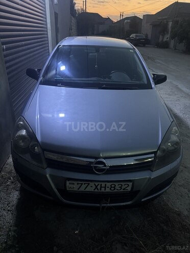 Opel Astra 2004, 225,000 km - 1.4 l - Bakı