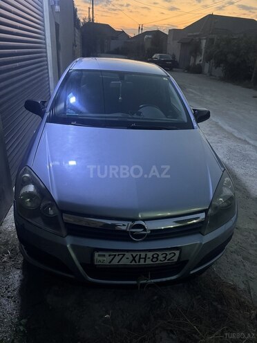 Opel Astra 2004, 225,000 km - 1.4 l - Bakı