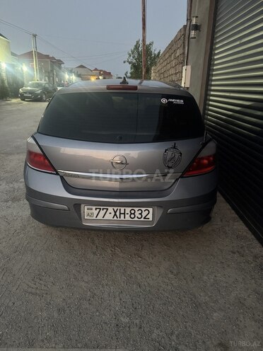 Opel Astra 2004, 225,000 km - 1.4 l - Bakı