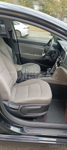 Hyundai Elantra 2019, 207,715 km - 2.0 l - Bakı