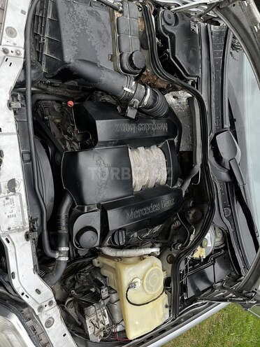 Mercedes C 240 2000, 319,528 km - 2.4 l - Mingəçevir
