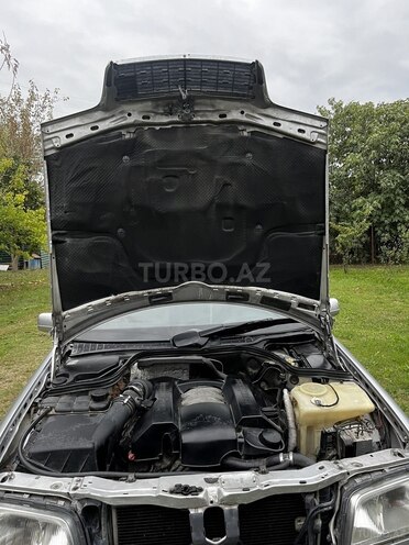Mercedes C 240 2000, 319,528 km - 2.4 l - Mingəçevir