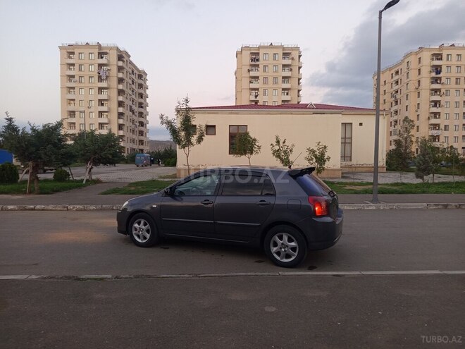 Toyota Corolla 2006, 390,000 km - 1.4 l - Şirvan