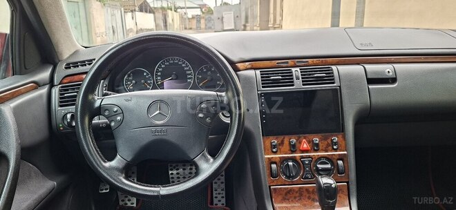 Mercedes E 220 2000, 342,000 km - 2.2 л - Bərdə