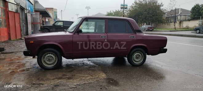 LADA (VAZ) 2107 1999, 45,000 km - 1.6 l - Quba