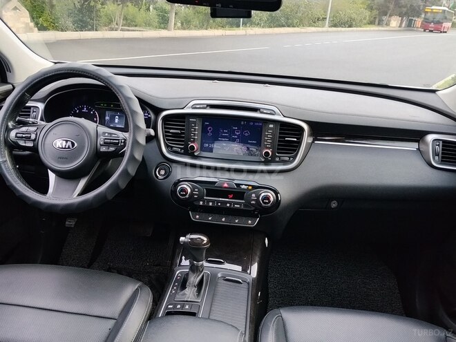 Kia Sorento 2016, 182,000 km - 2.2 л - Bakı