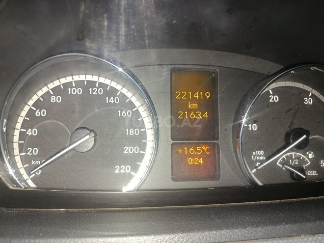 Mercedes Vito 2009, 221,000 km - 2.1 l - Bakı