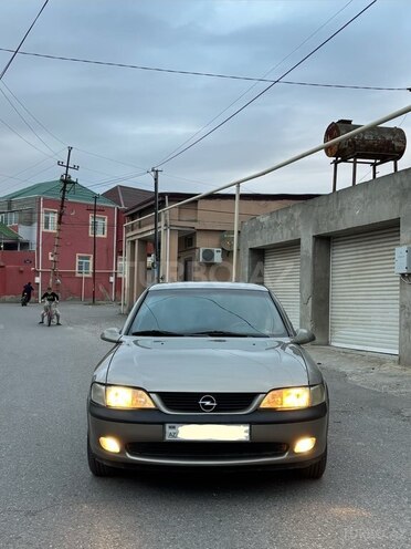 Opel Vectra 1996, 350,000 km - 1.8 l - Bakı