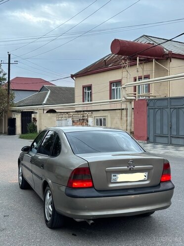 Opel Vectra 1996, 350,000 km - 1.8 l - Bakı