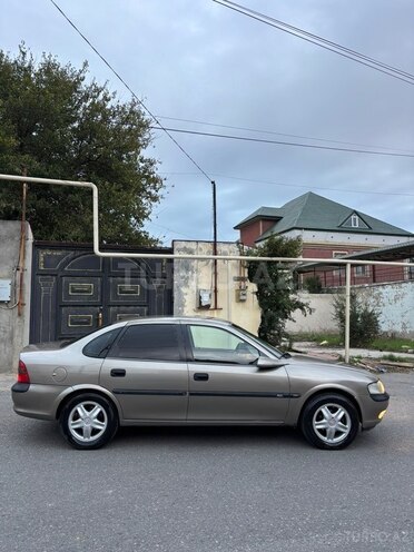 Opel Vectra 1996, 350,000 km - 1.8 l - Bakı