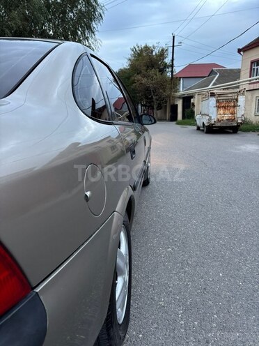 Opel Vectra 1996, 350,000 km - 1.8 l - Bakı