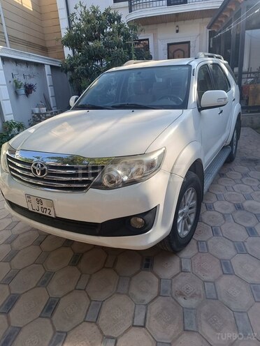 Toyota Fortuner 2011, 135,000 km - 2.7 l - Bakı