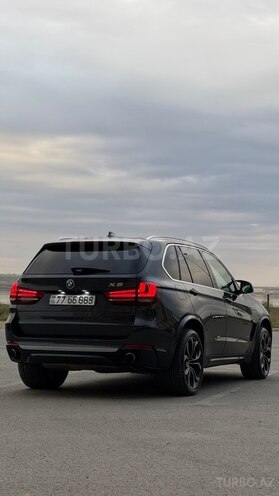 BMW X5 2015, 270,000 km - 3.0 л - Bakı