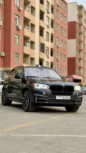 BMW X5 2015, 270,000 km - 3.0 л - Bakı