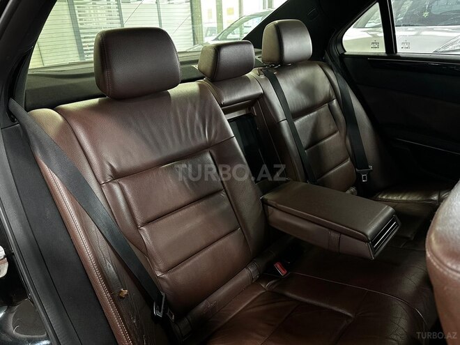 Mercedes E 350 2010, 32,000 km - 3.0 л - Bakı