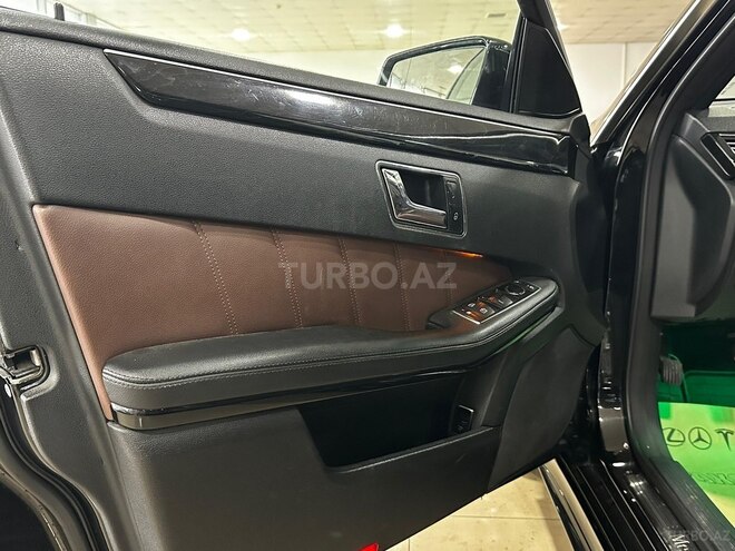 Mercedes E 350 2010, 32,000 km - 3.0 л - Bakı
