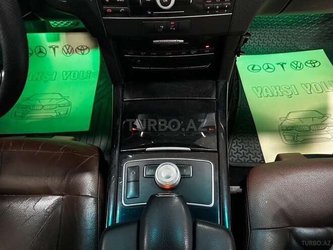Mercedes E 350 2010, 32,000 km - 3.0 л - Bakı