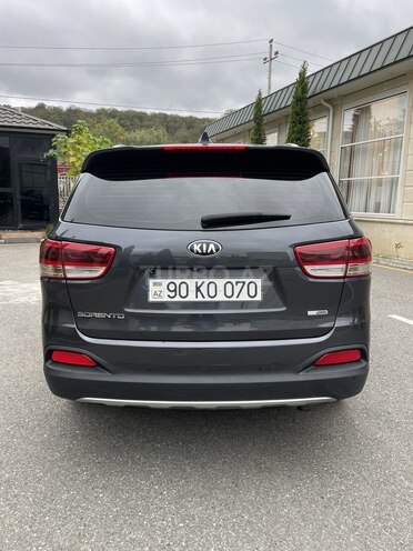 Kia Sorento 2015, 192,000 km - 2.2 l - Quba