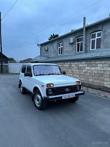 LADA (VAZ) Niva 2018, 152,000 km - 1.7 л - Zaqatala