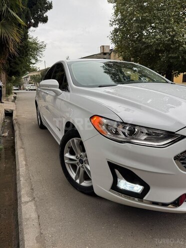 Ford Fusion (North America) 2017, 257,495 km - 2.0 л - Gəncə