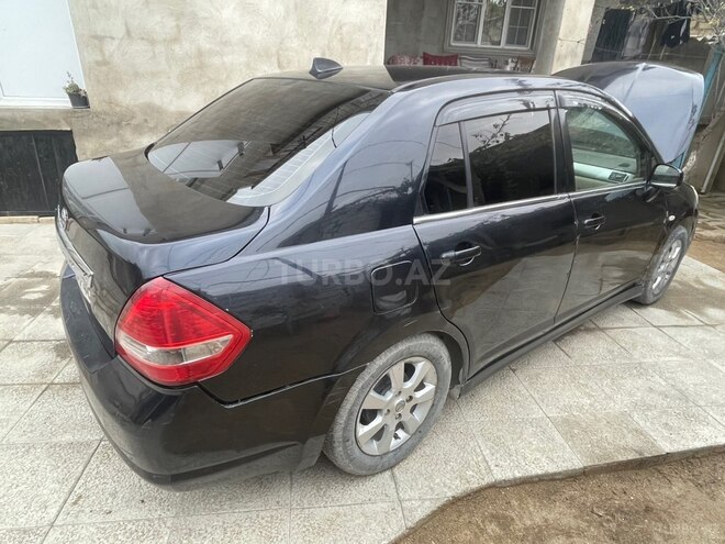 Nissan Tiida 2006, 217,000 km - 1.6 л - Sumqayıt