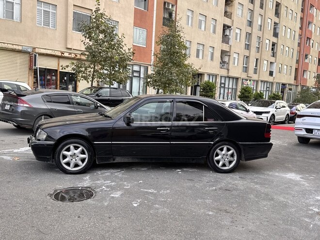 Mercedes C 230 1999, 300,000 km - 2.3 l - Bakı