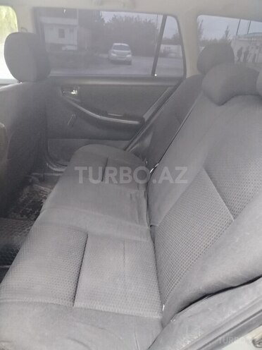 Toyota Corolla 2005, 276,000 km - 1.4 l - Quba