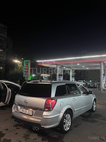 Opel Astra 2010, 254,874 km - 1.9 l - Bakı