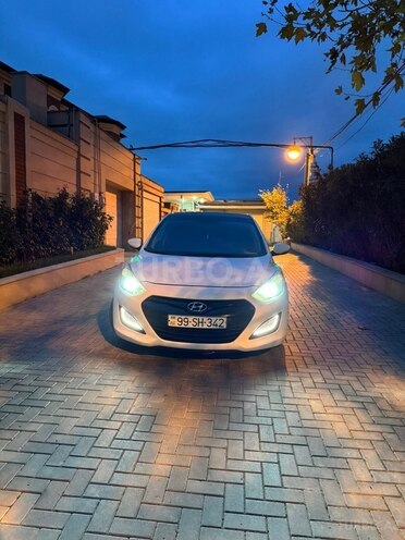 Hyundai i30 2012, 260,000 km - 1.6 l - Bakı