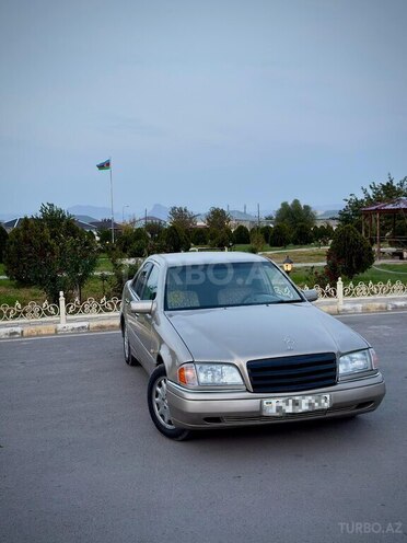 Mercedes C 220 1995, 600,000 km - 2.2 л - Naxçıvan