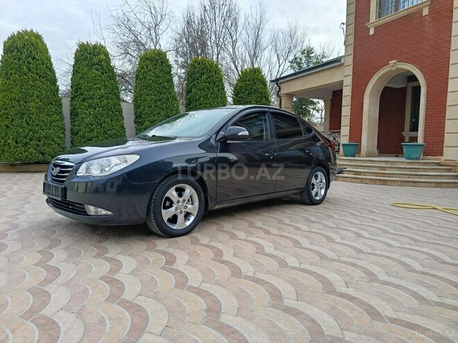 Hyundai Elantra 2009, 279,000 km - 2.0 l - Bakı