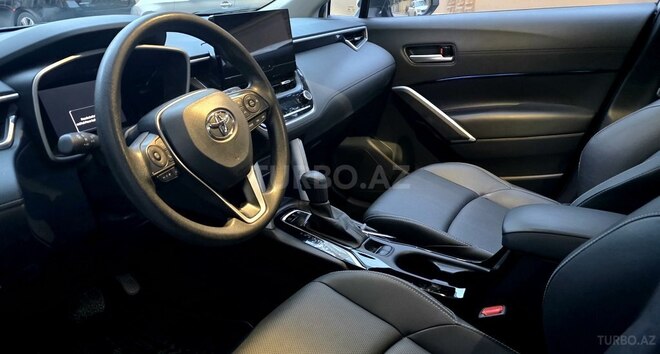 Toyota  2025, 7,992 km - 2.0 l - Bakı