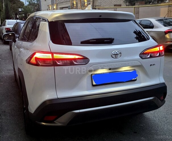 Toyota  2025, 7,992 km - 2.0 l - Bakı