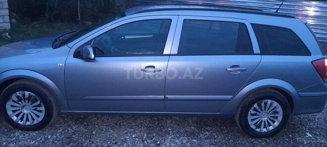 Opel Astra 2007, 200,820 km - 1.3 l - Ucar
