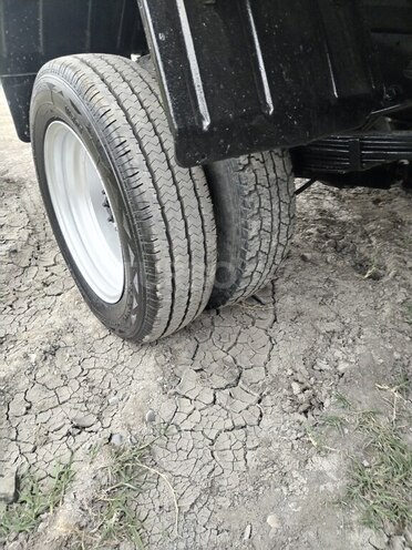GAZ 330200 2000, 235,478 km - 2.4 l - Yevlax