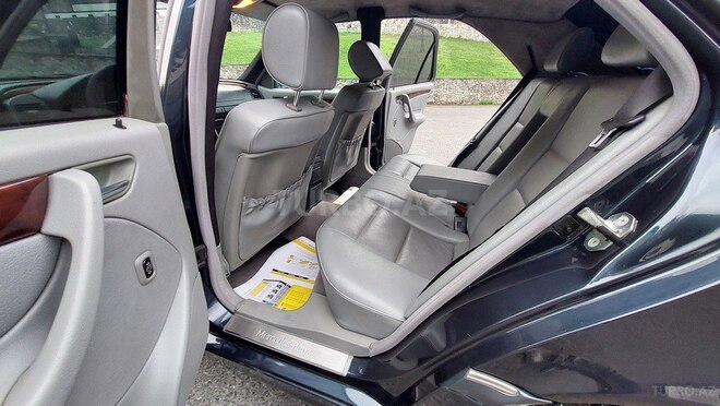 Mercedes C 240 2000, 316,000 km - 2.4 l - Şəki