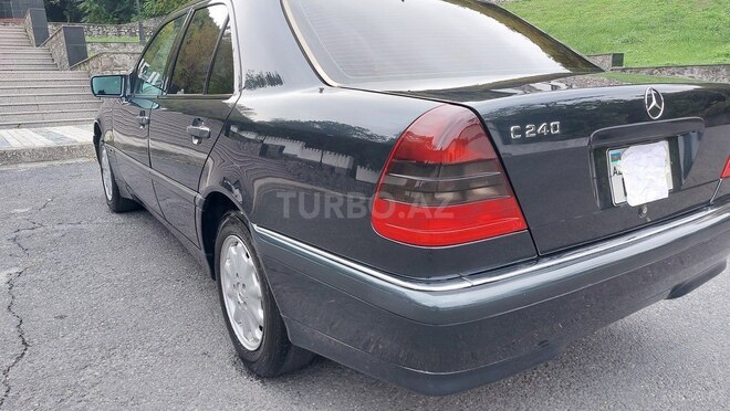 Mercedes C 240 2000, 316,000 km - 2.4 l - Şəki