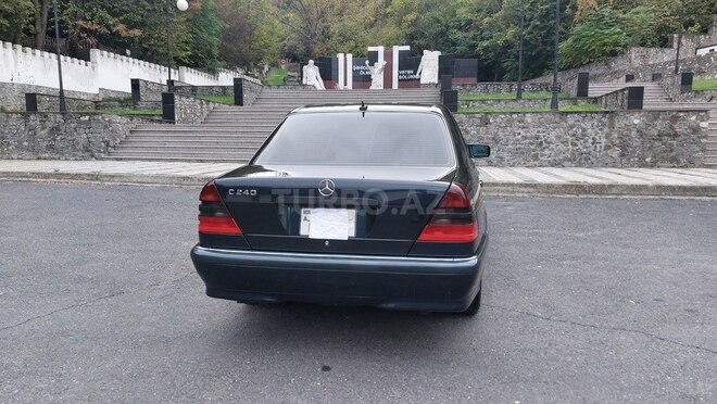 Mercedes C 240 2000, 316,000 km - 2.4 l - Şəki