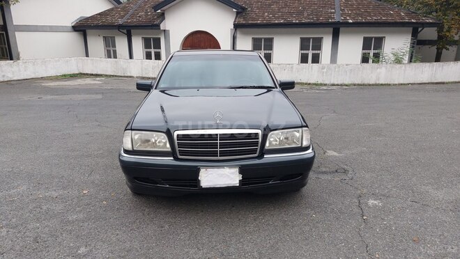 Mercedes C 240 2000, 316,000 km - 2.4 l - Şəki