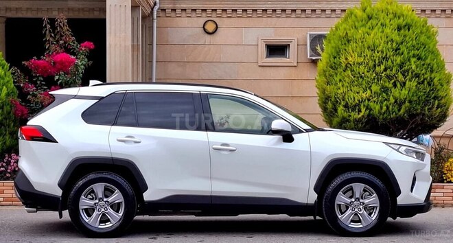 Toyota RAV4 2022, 39,500 km - 2.5 л - Bakı