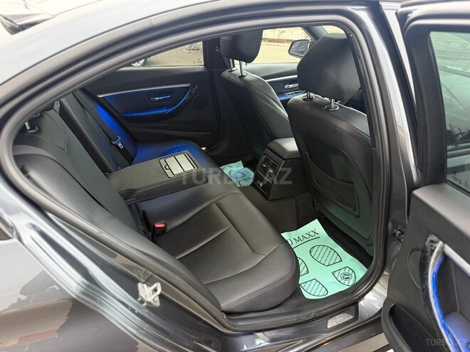 BMW 330 2016, 173,000 km - 2.0 l - Gəncə