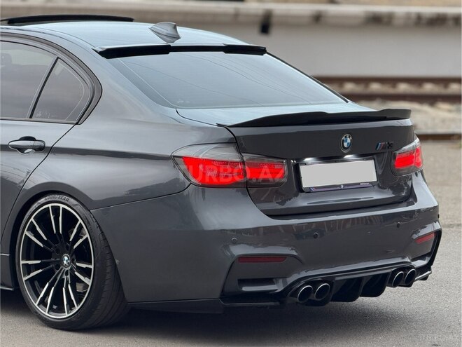 BMW 330 2016, 173,000 km - 2.0 l - Gəncə
