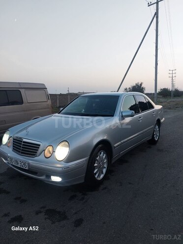 Mercedes E 270 2001, 550,000 km - 2.7 л - Bakı