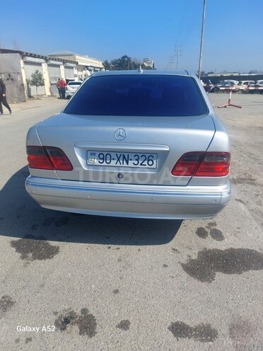Mercedes E 270 2001, 550,000 km - 2.7 л - Bakı