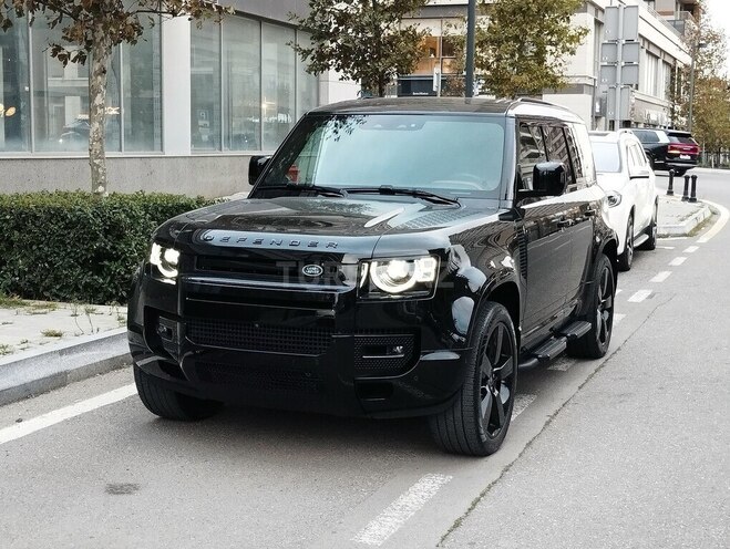 Land Rover Defender 2023, 57,000 km - 3.0 l - Bakı