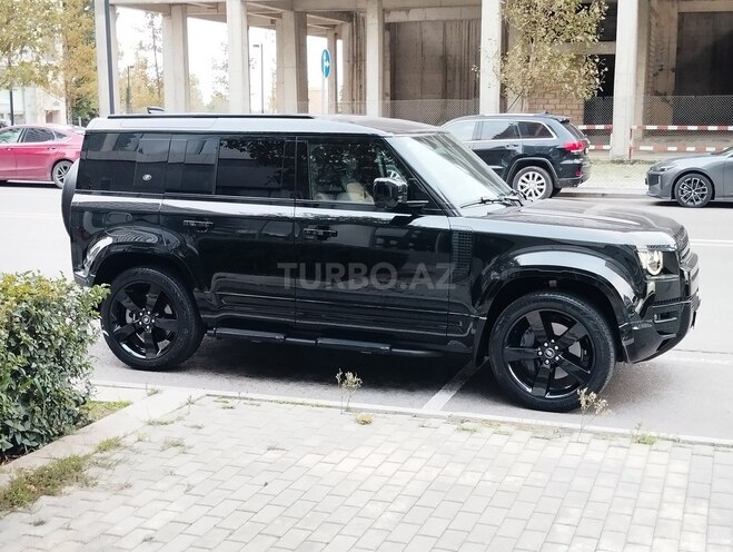 Land Rover Defender 2023, 57,000 km - 3.0 l - Bakı