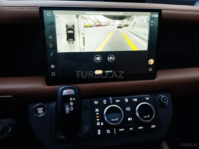 Land Rover Defender 2023, 57,000 km - 3.0 l - Bakı