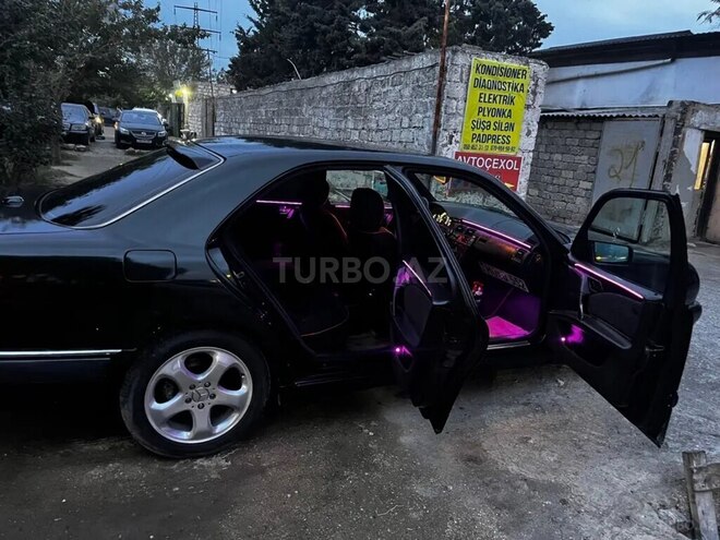 Mercedes E 230 1997, 470,000 km - 2.3 л - Bakı