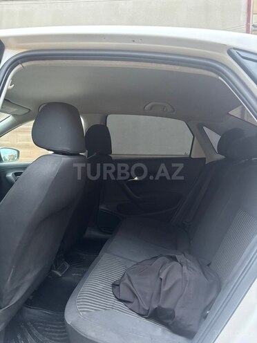 Volkswagen Polo 2013, 290,000 km - 1.6 l - Bakı