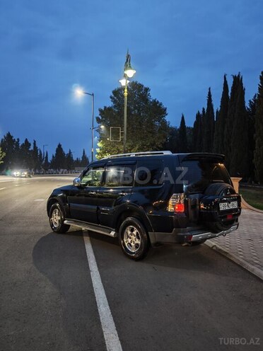 Mitsubishi Pajero 2008, 256,000 km - 3.0 l - Gəncə